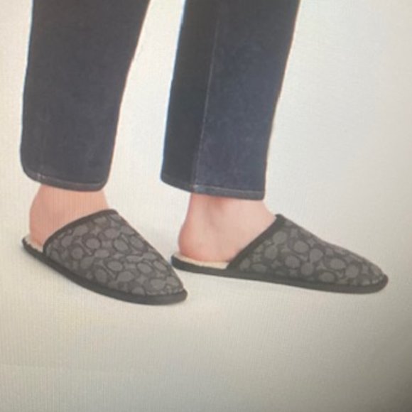 Coach Slipper In Signature Jacquard - Picture 5 of 6